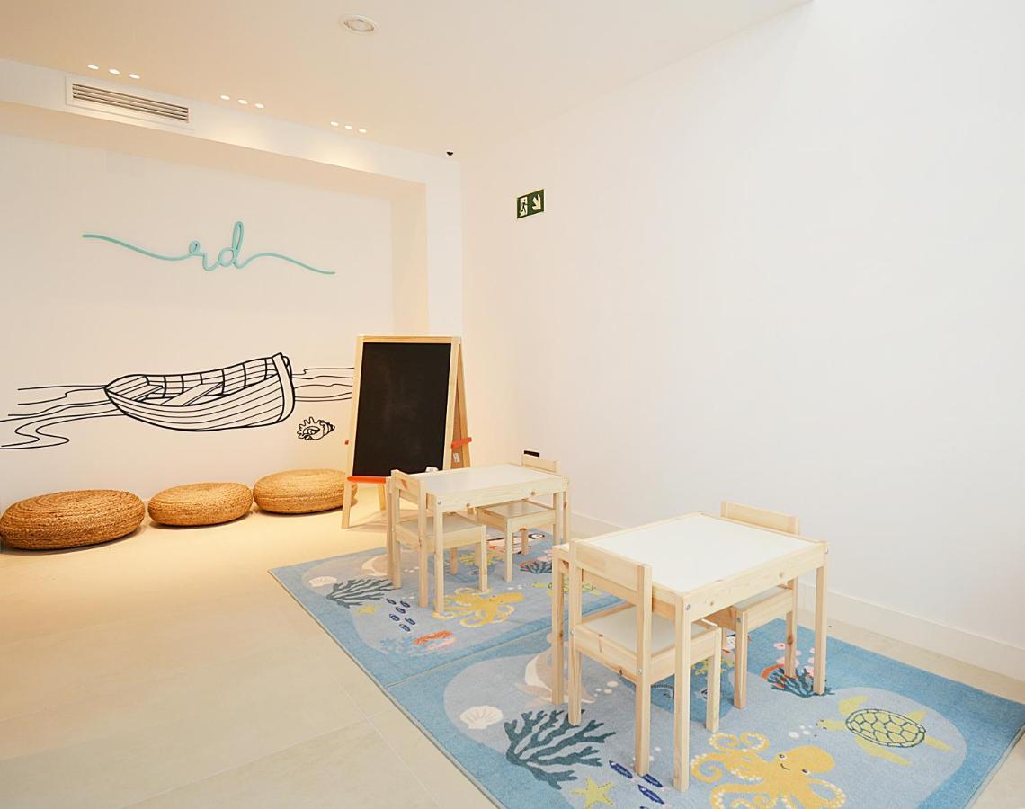 Rd Hotel Apartamento Raxo Extérieur photo